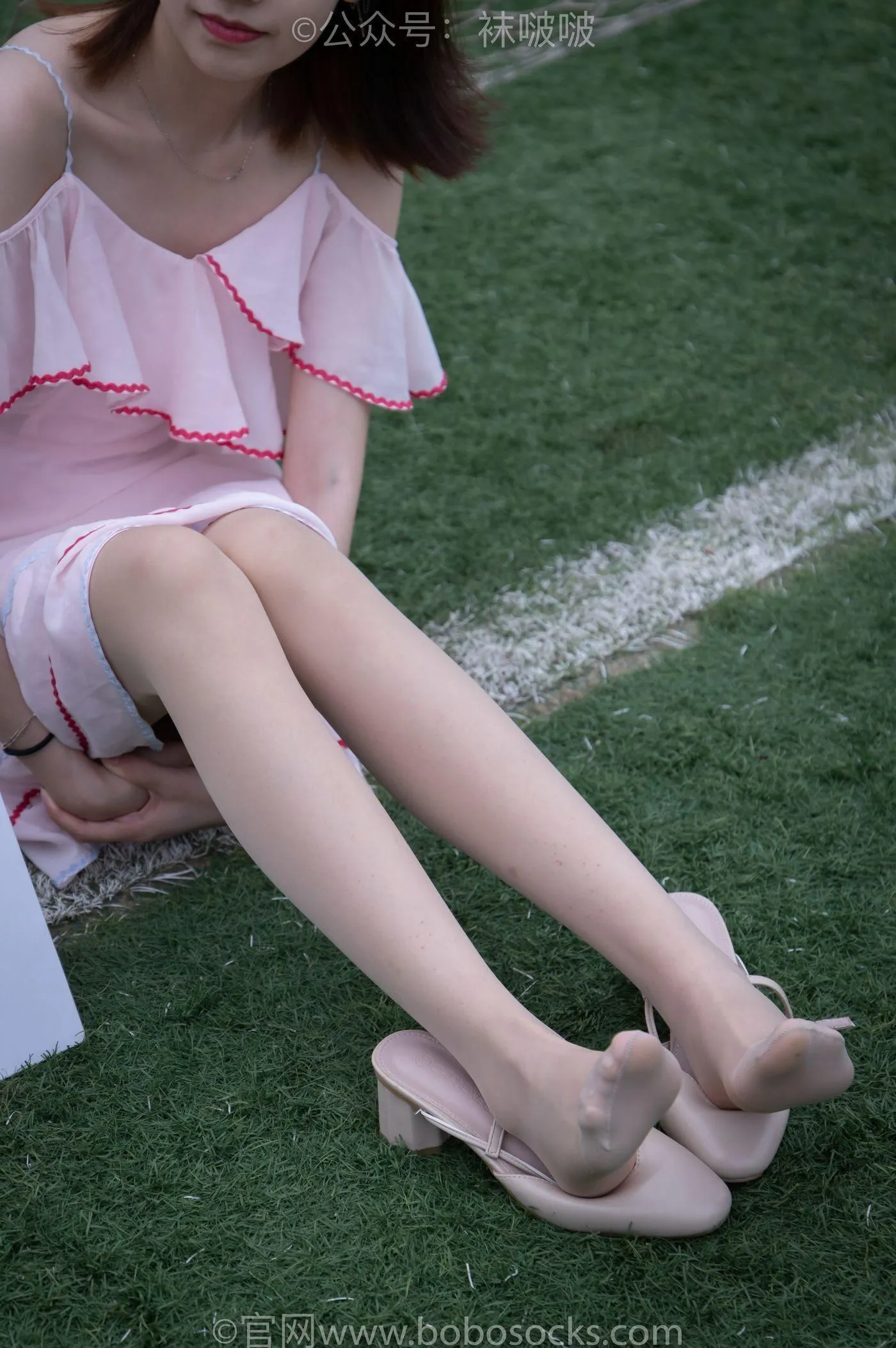 [BoBoSocks袜啵啵]NO.057 小甜豆-高跟鞋、肉丝 [135P]插图8